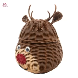 Christmas-Reindeer-Rattan-Basket