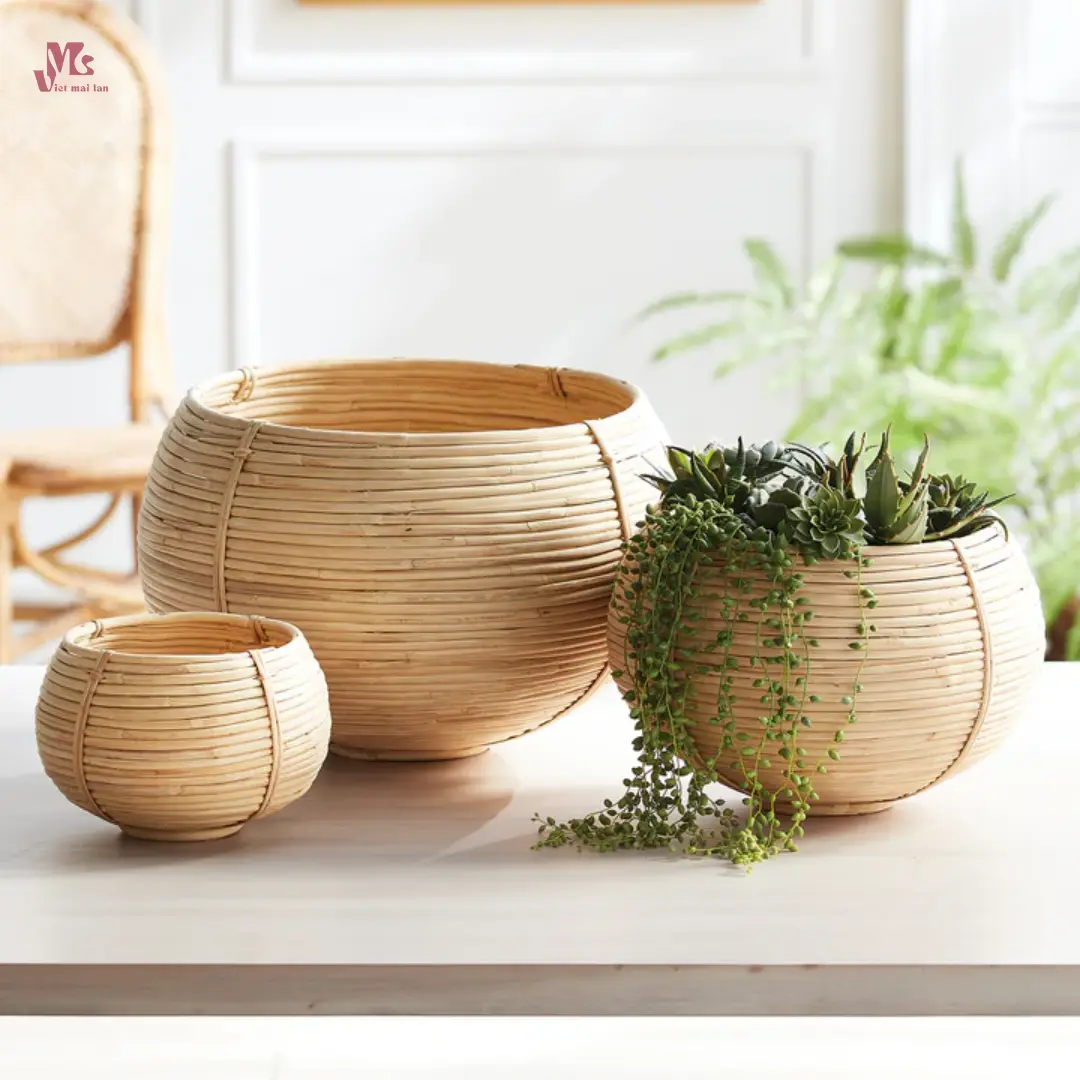 natural planters
