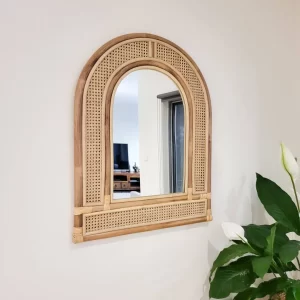 Wall mirror