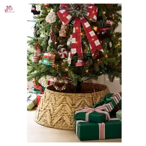 Collar Tree Skirt