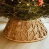 Collar Tree Skirt