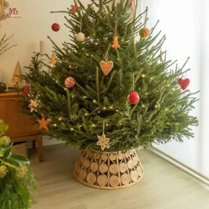Collar Tree Skirt