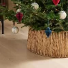 Collar Tree Skirt