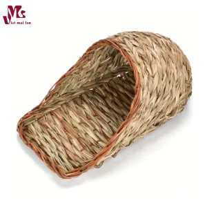 Hand-Woven Grass Hamster Slipper House
