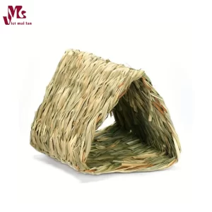 Grass Hideaway Tunnel