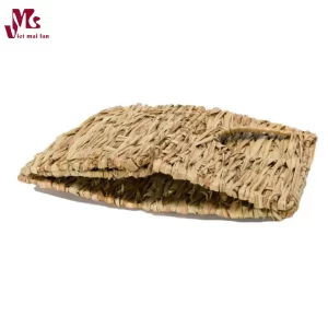 Natural Hand Woven Grass Rabbit House