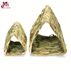 Grass Hideaway Tunnel