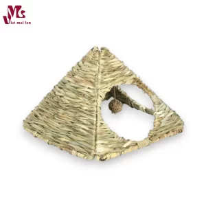 Hand-Woven Straw Nest for Pet