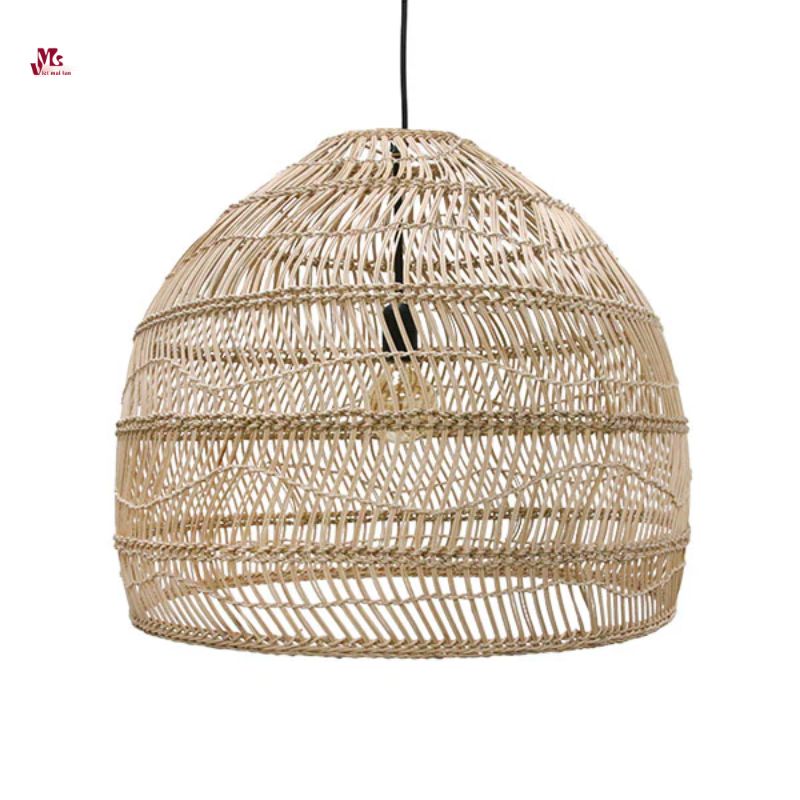 Pendant lights and chandeliers