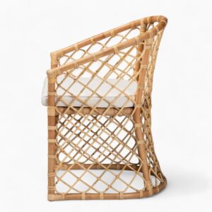 Simple Wicker Lounge Chair