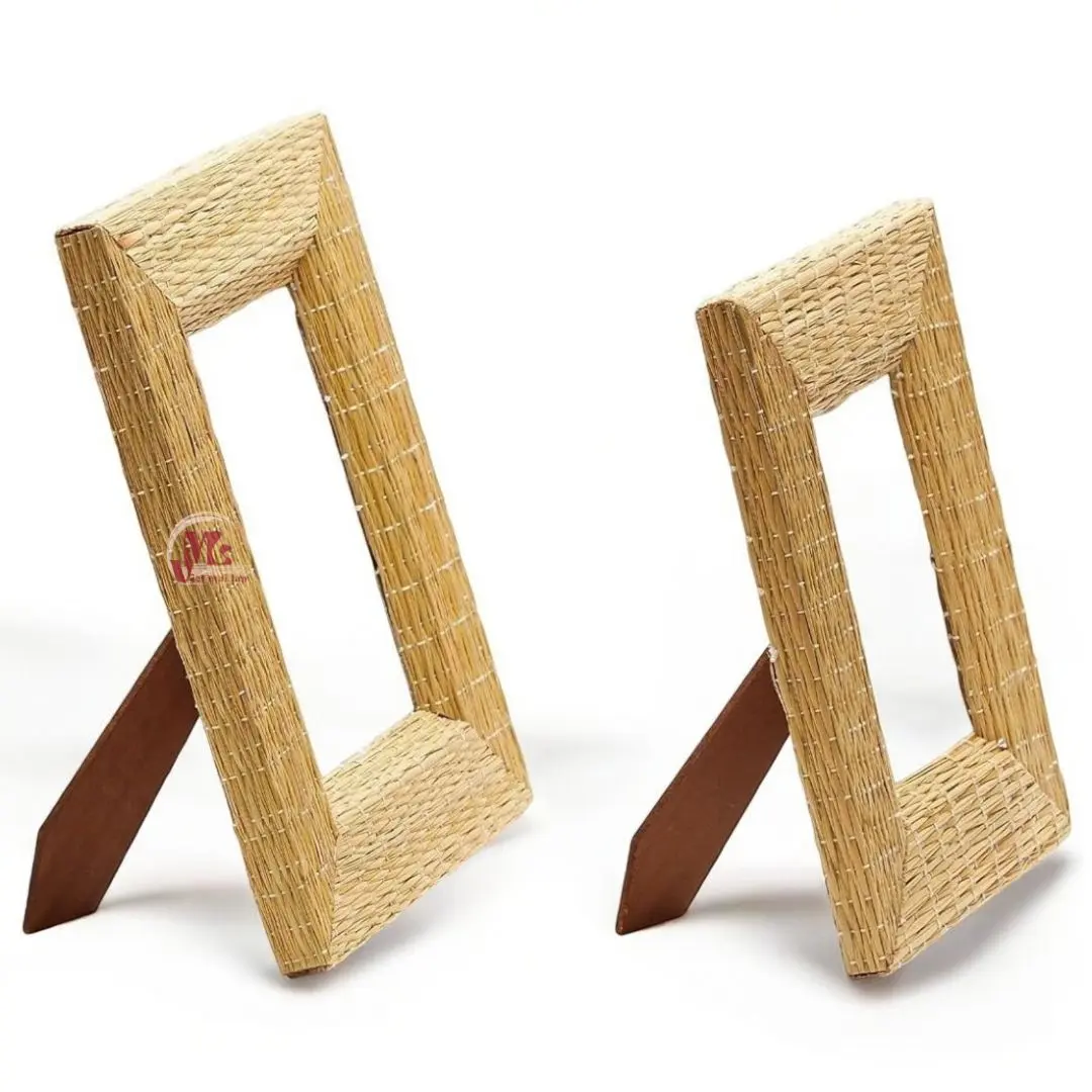 Wicker Rattan Picture Frame