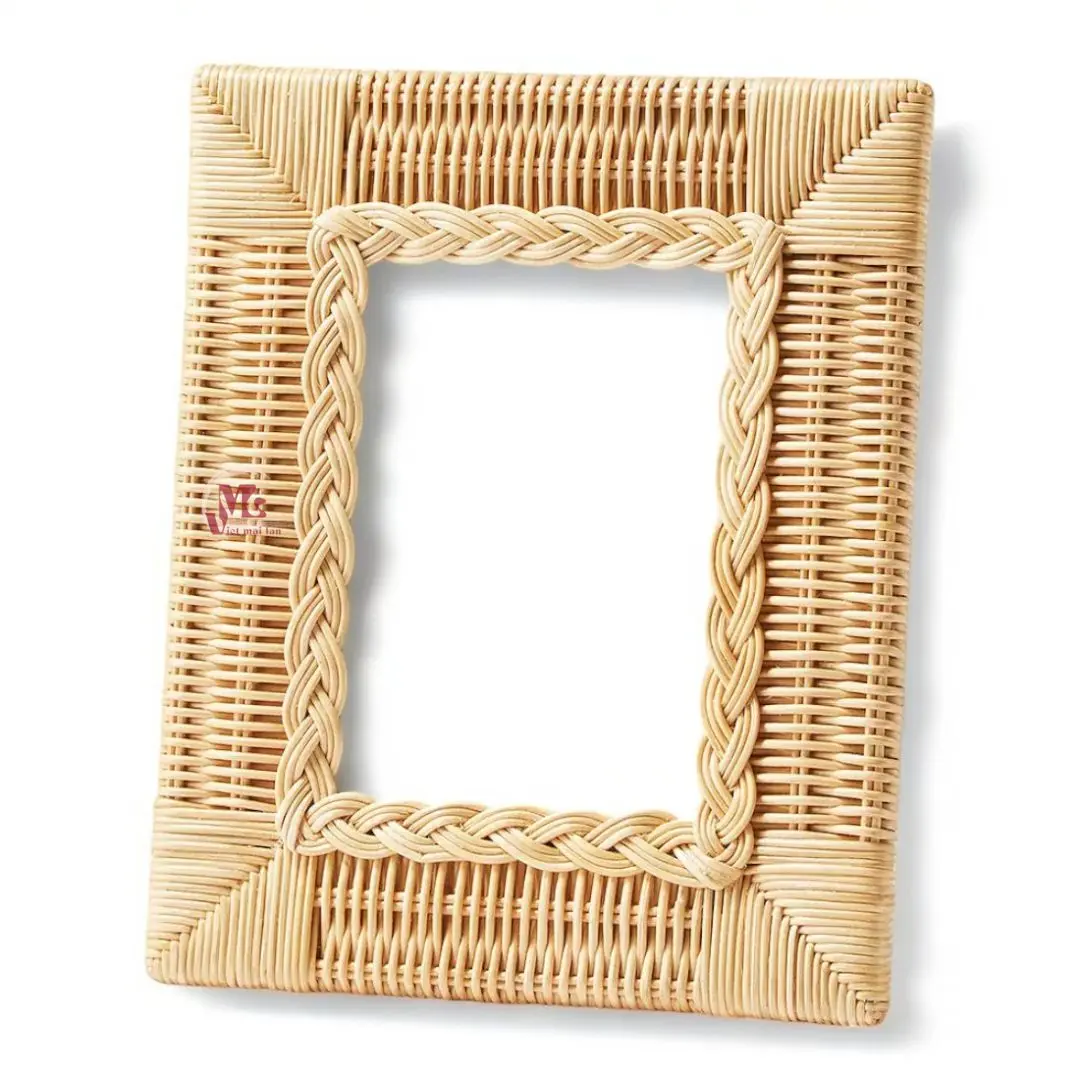 Woven rattan photo frame