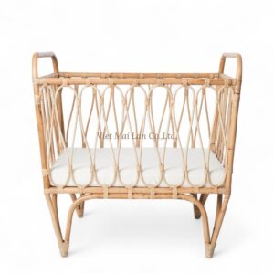 Compact Baby Rattan Crib