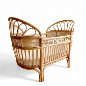 Safe Rattan Crib