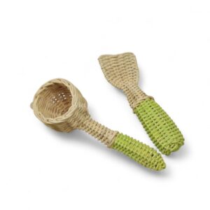 Charming Rattan Cooking Set