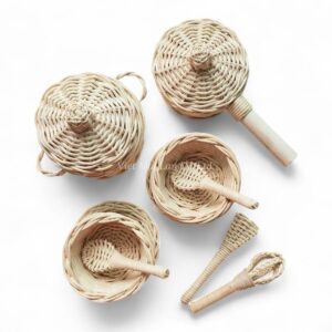 Lovely Rattan Cooking Set