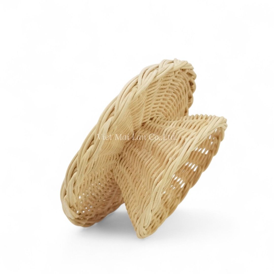Rattan Toy Cake Stand