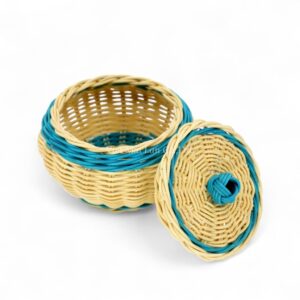 Vintage Style Rattan Pot