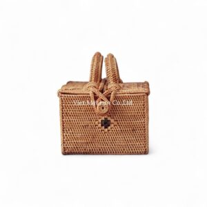 Chic Rattan Handbag