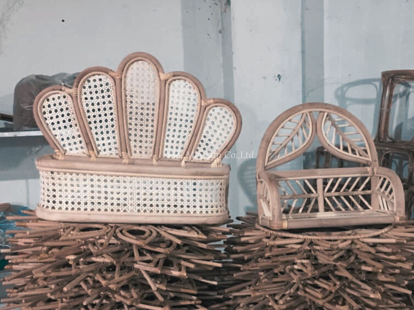 Customizable Rattan Kids Wall Shelves for Wholesale Buyers