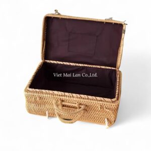 Elegant Natural Rattan Box