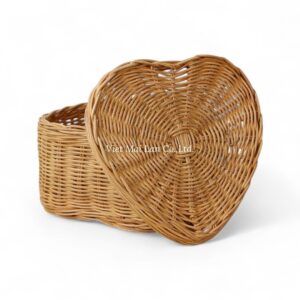Heart Rattan Box