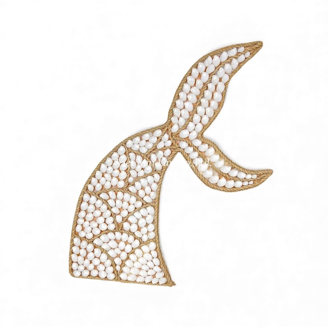 Lovely Mermaid Tail Shell Wall Decor