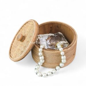 Round Rattan Box with Lid