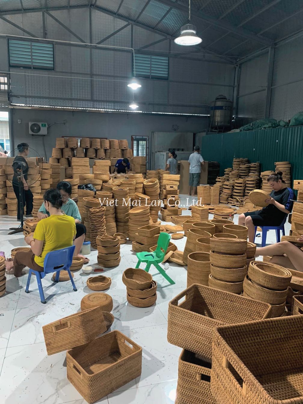 Vietnamese Manufacturer and Exporter of Rattan Tissue Boxes